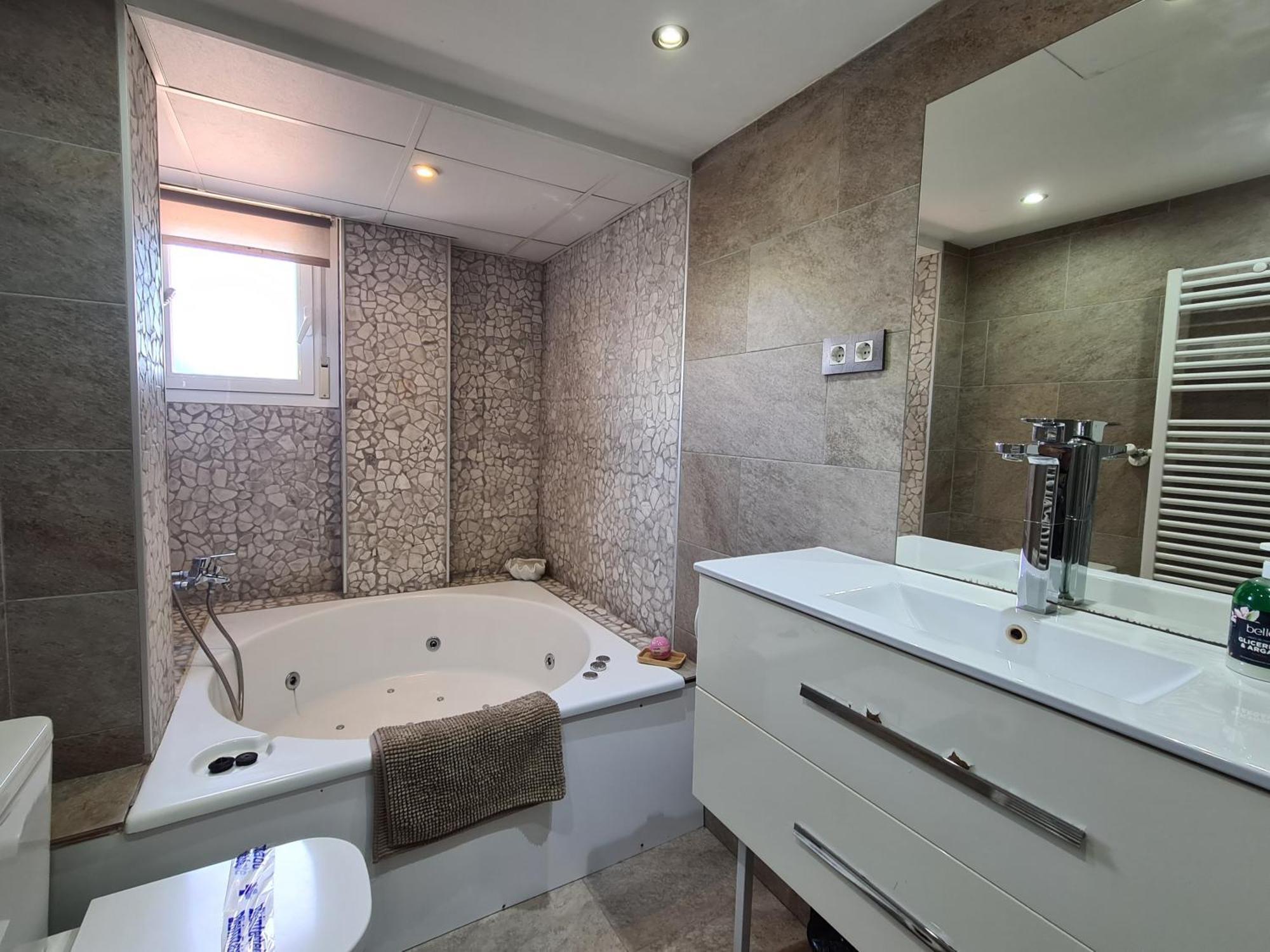 Апартаменти Dos Torres Ribera Play & Relax Con Jacuzzi Y Cine Сарагоса Екстер'єр фото